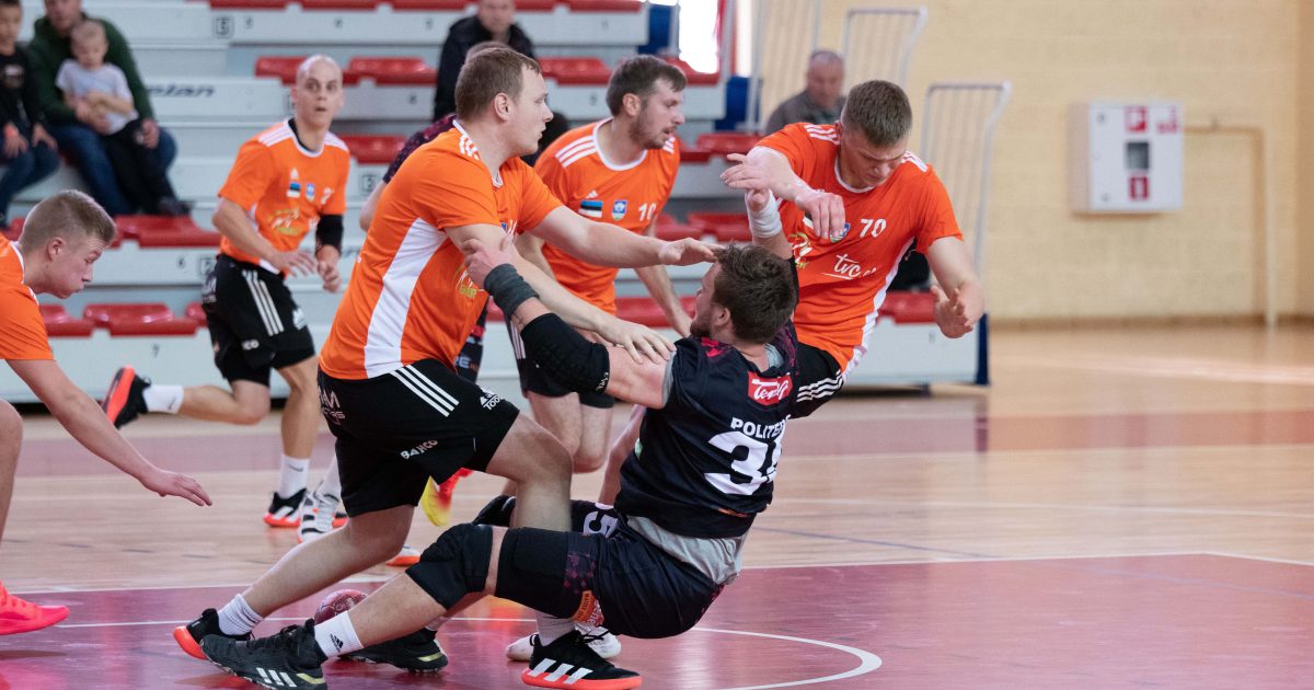 Põlva Serviti, ZRHK Tenax Dobele and HC Viljandi stays perfect